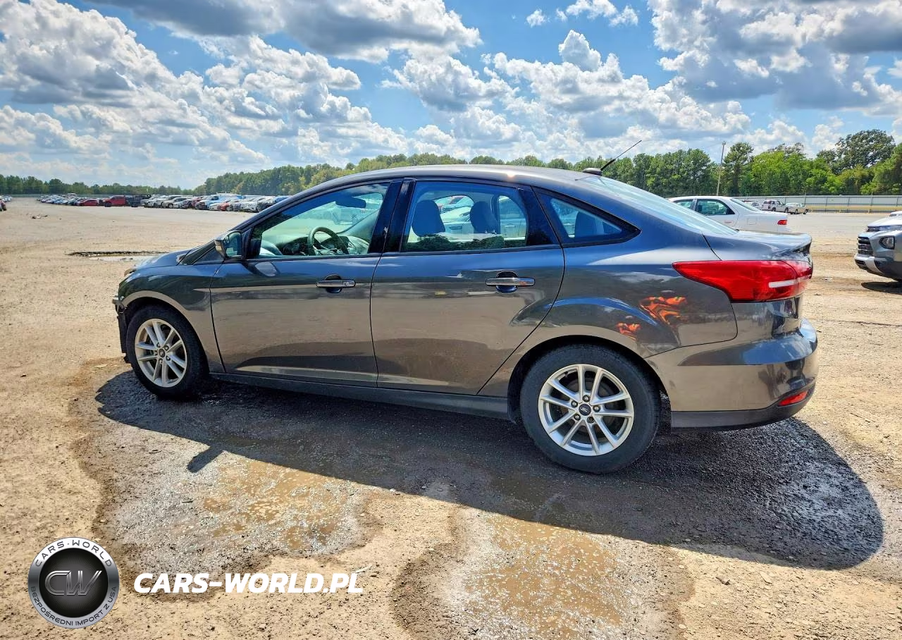 2016 Ford Focus Se VIN:1FADP3F22GL374549 - 2