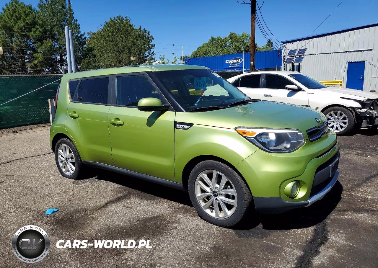 2018 Kia Soul + VIN:KNDJP3A5XJ7902109 - 4