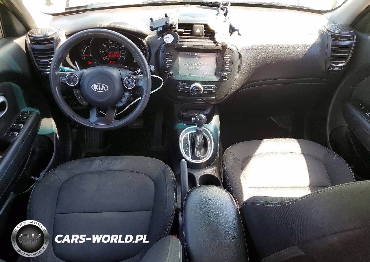 2018 Kia Soul + VIN:KNDJP3A5XJ7902109 - 8