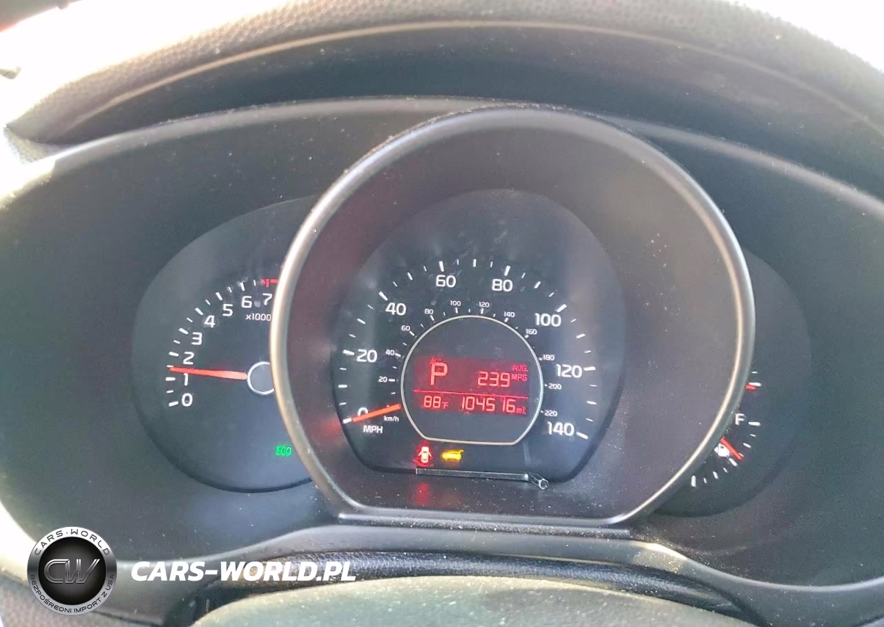 2018 Kia Soul + VIN:KNDJP3A5XJ7902109 - 9