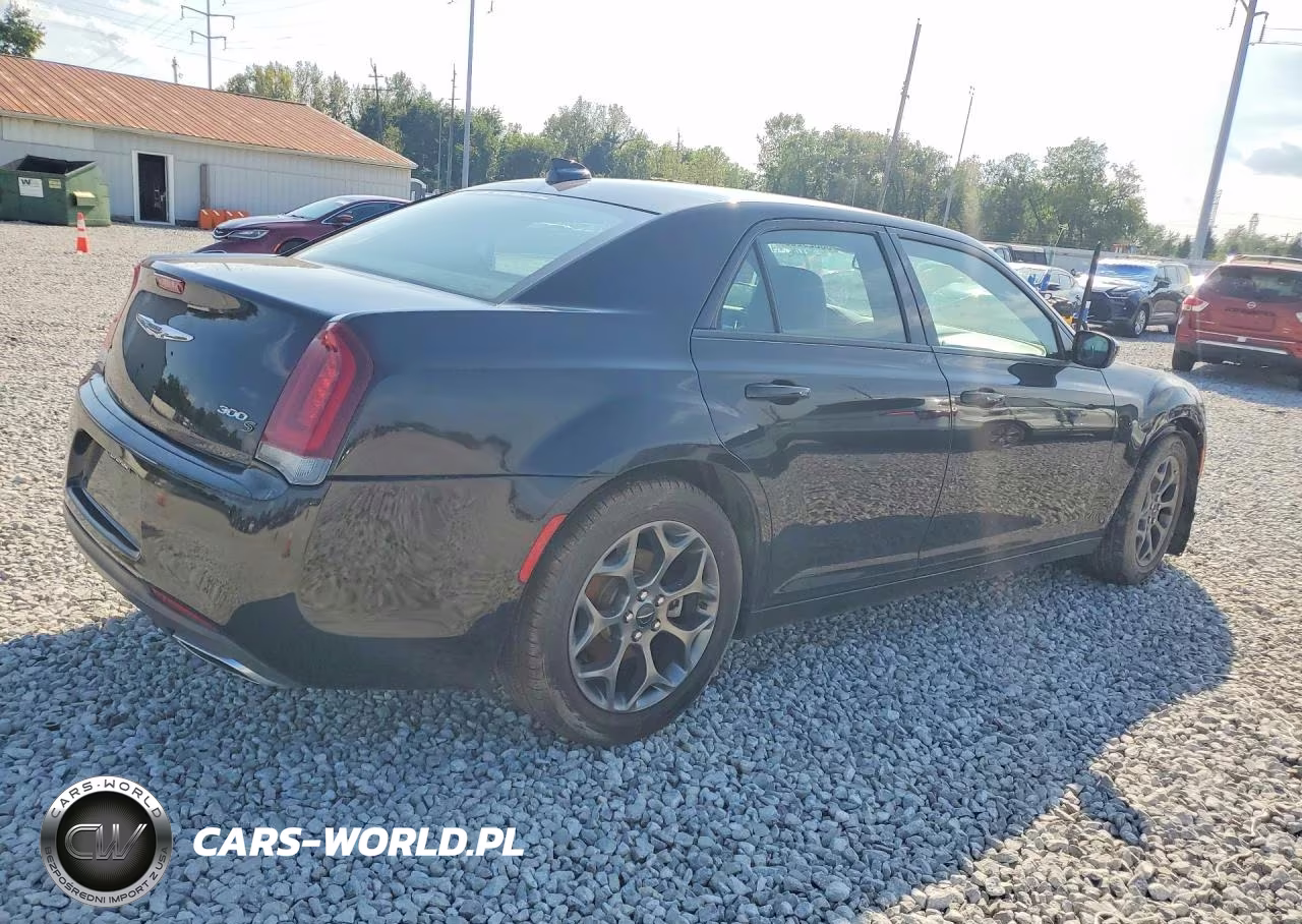 2016 Chrysler 300 S VIN:2C3CCAGG7GH248883 - 3