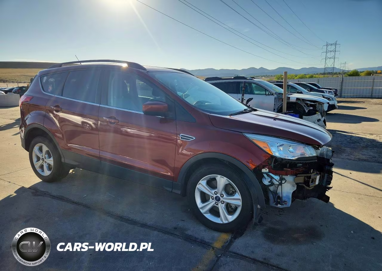2016 Ford Escape Se VIN:1FMCU9G93GUB37698 - 4