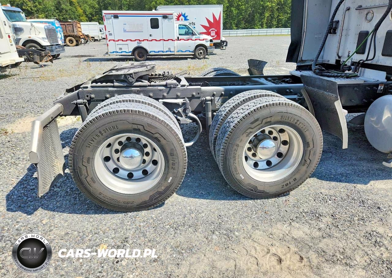PETERBILT 579 VIN:1XPBD49X1MD766188 - 13