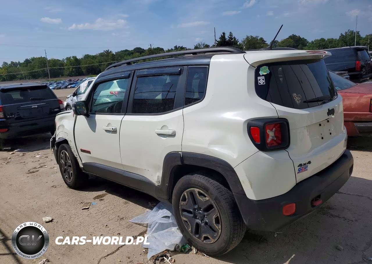 2016 Jeep Renegade Trailhawk VIN:ZACCJBCT2GPD63142 - 2