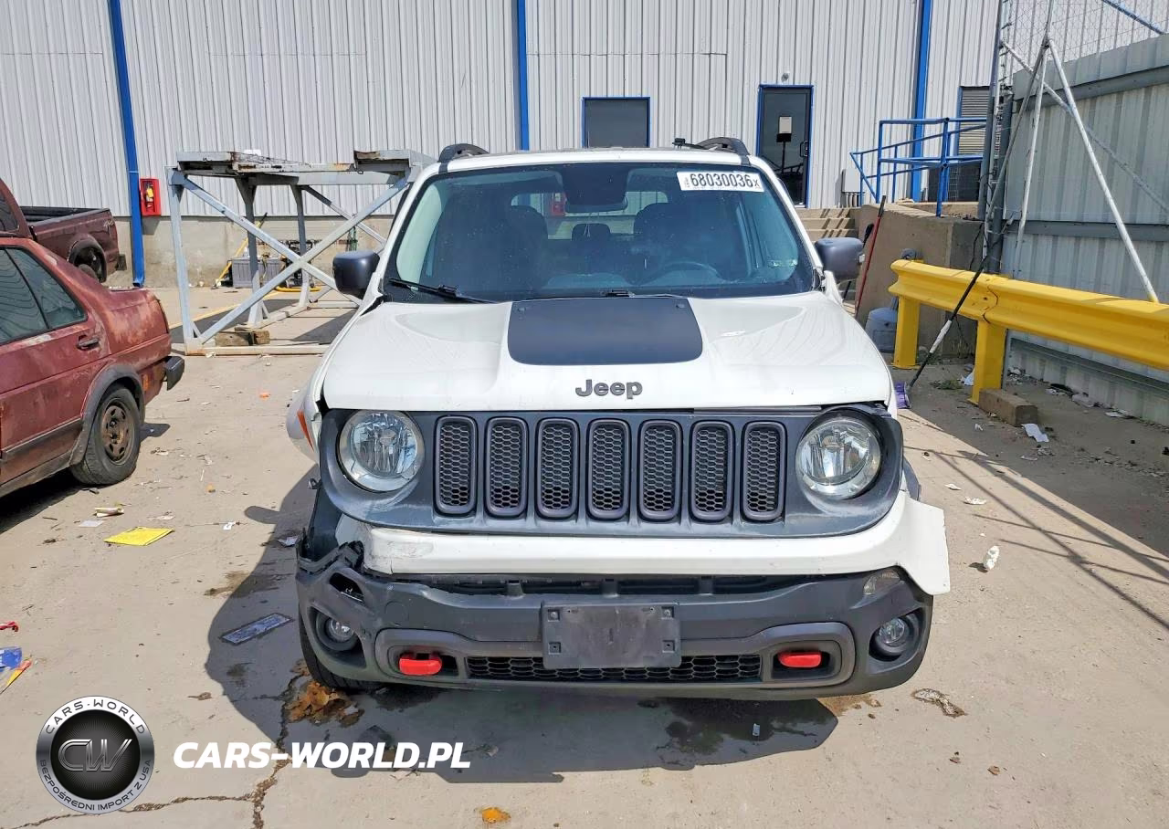 2016 Jeep Renegade Trailhawk VIN:ZACCJBCT2GPD63142 - 5