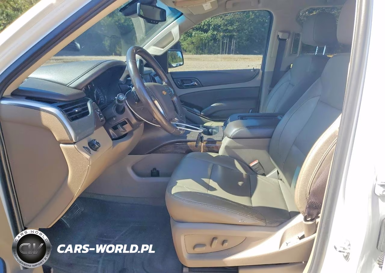 2019 Chevrolet Suburban C1500 Lt VIN:1GNSCHKC4KR120766 - 7