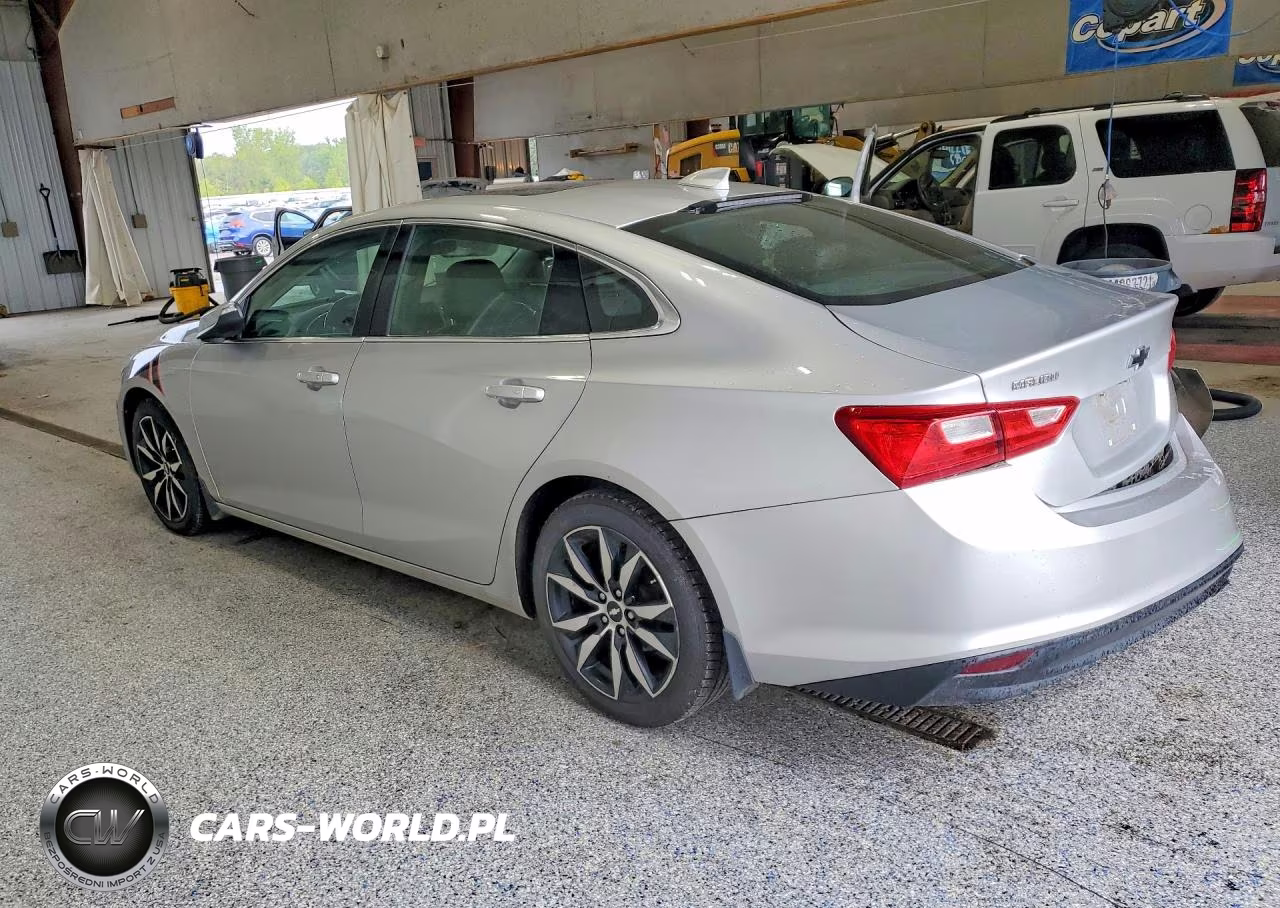 2018 Chevrolet Malibu Lt VIN:1G1ZD5ST8JF118904 - 2