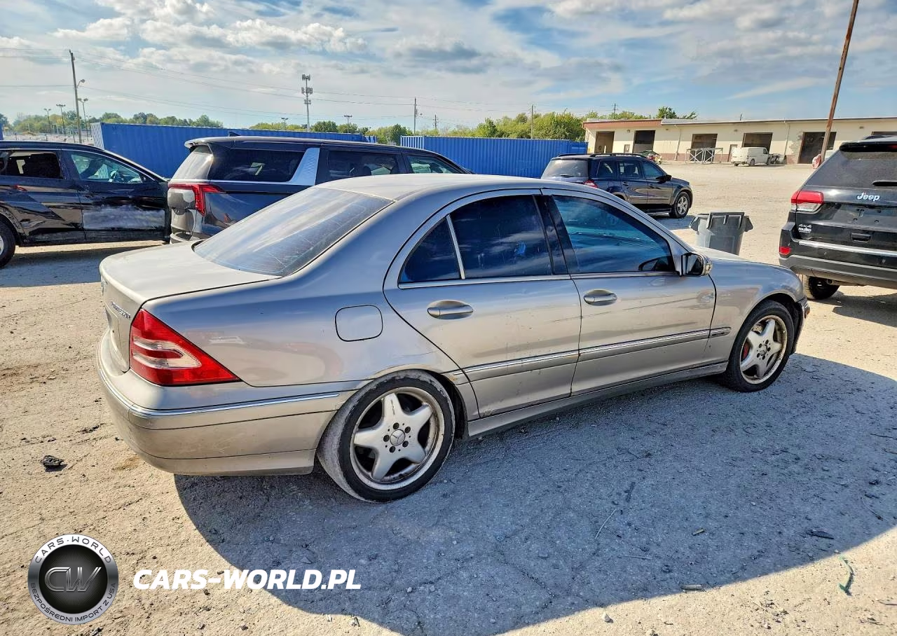 2004 Mercedes-Benz C 230K Sport Sedan VIN:WDBRF40J94F512198 - 3