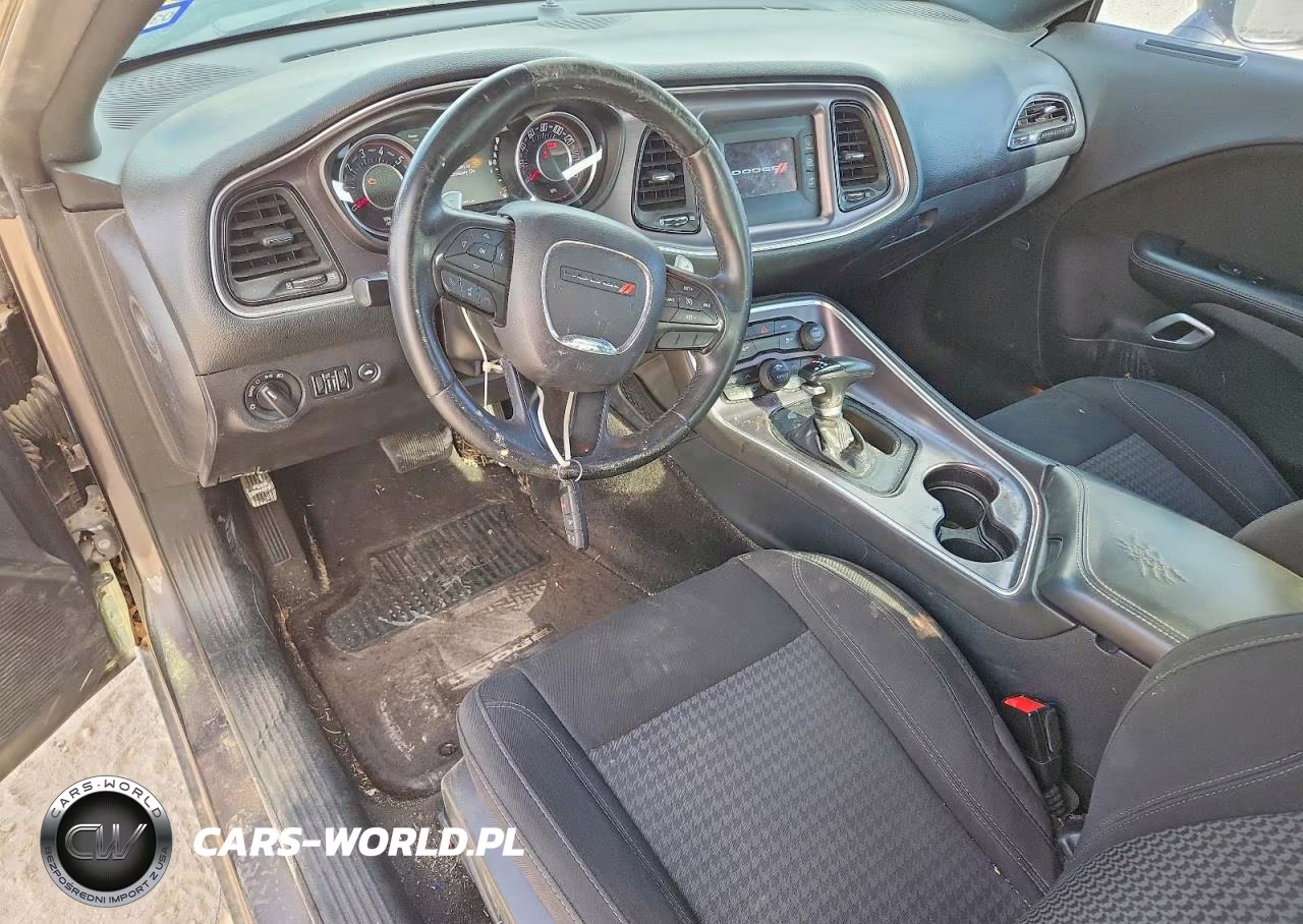 2015 Dodge Challenger Sxt VIN:2C3CDZAG1FH811672 - 8