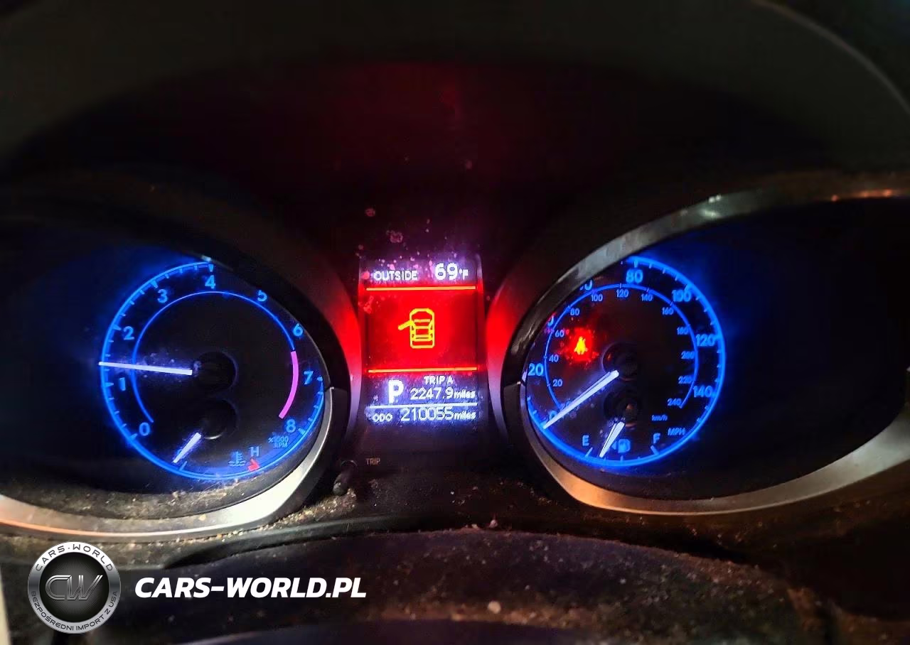 2014 Toyota Corolla S Plus VIN:5YFBURHE1EP074090 - 9