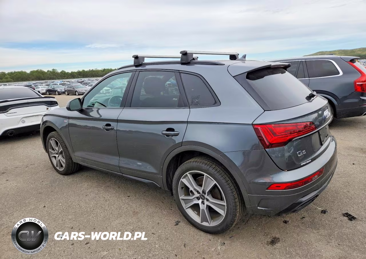 2025 Audi Q5 Premium 45 VIN:WA1GAAFY7S2052466 - 2