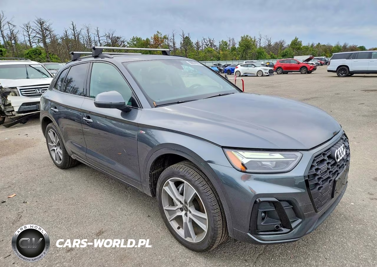 2025 Audi Q5 Premium 45 VIN:WA1GAAFY7S2052466 - 4