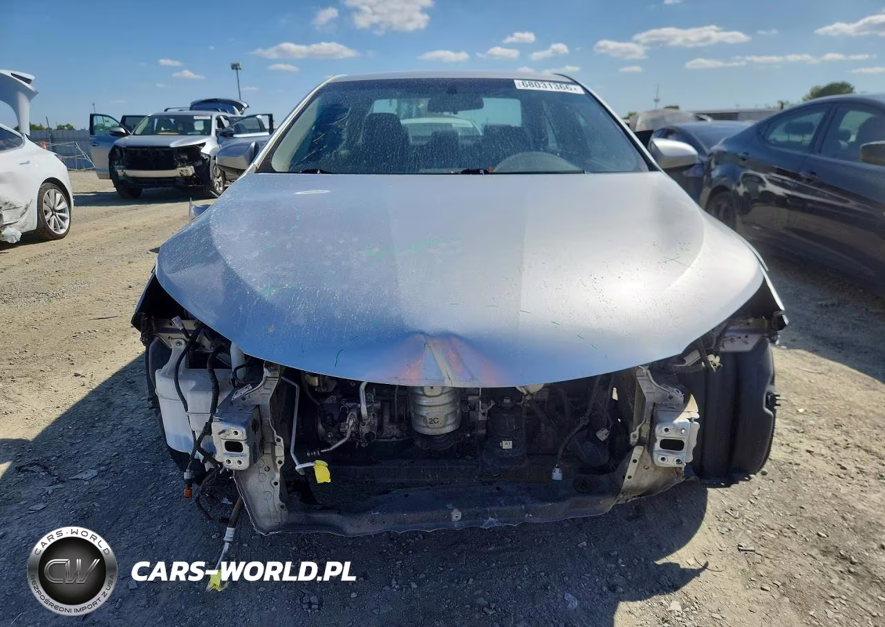 2016 Toyota Camry Le VIN:4T1BF1FK8GU126711 - 5