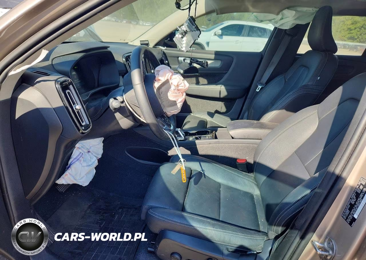 2024 Volvo Xc40 Plus VIN:YV4L12UL0R2374956 - 7
