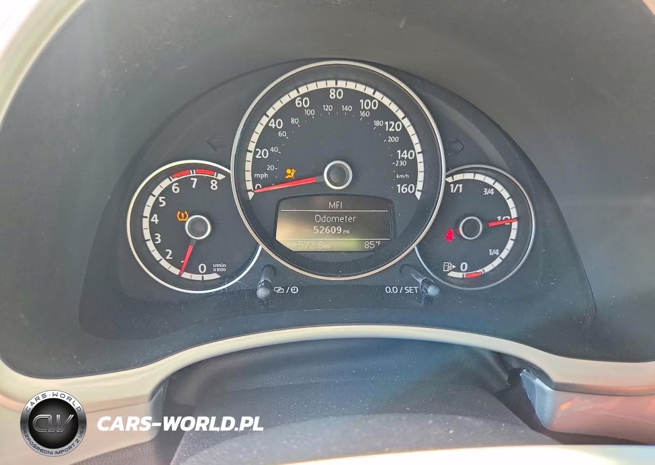 2016 Volkswagen Beetle S-Se VIN:3VW517AT6GM804845 - 9