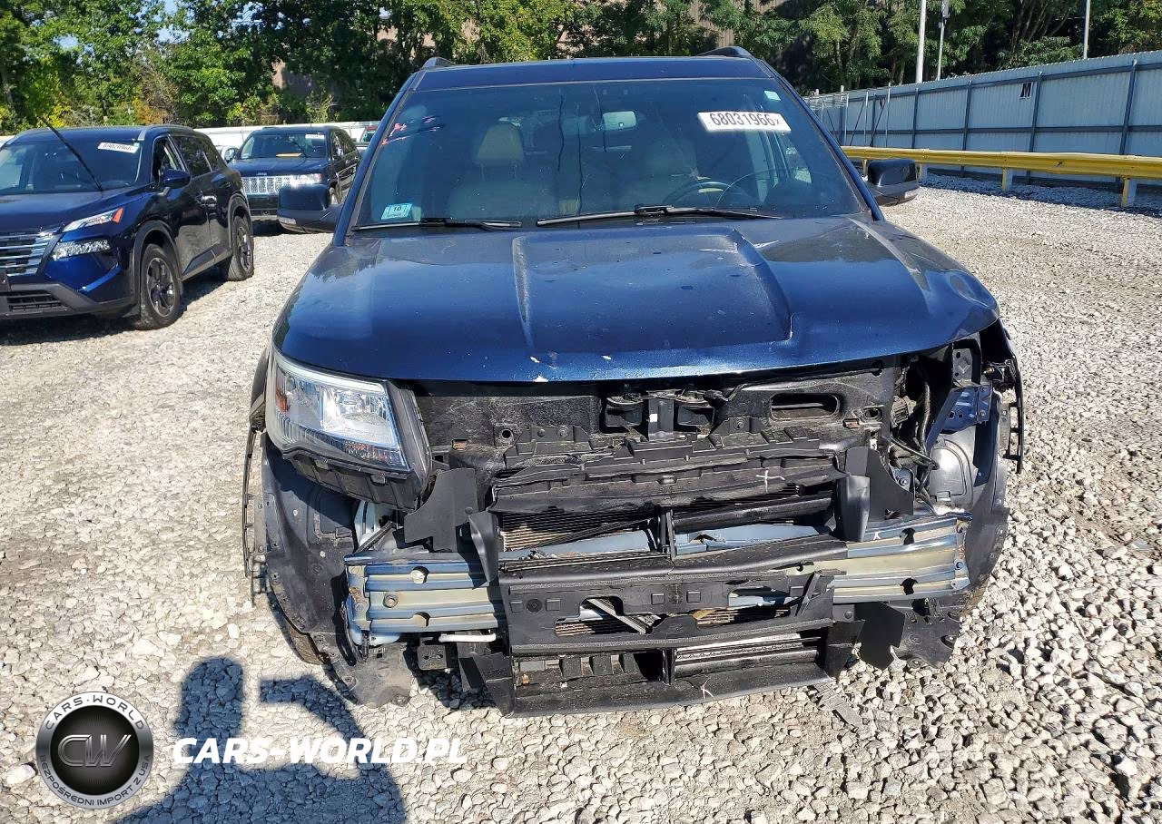 2017 Ford Explorer Xlt VIN:1FM5K8D84HGD75144 - 5