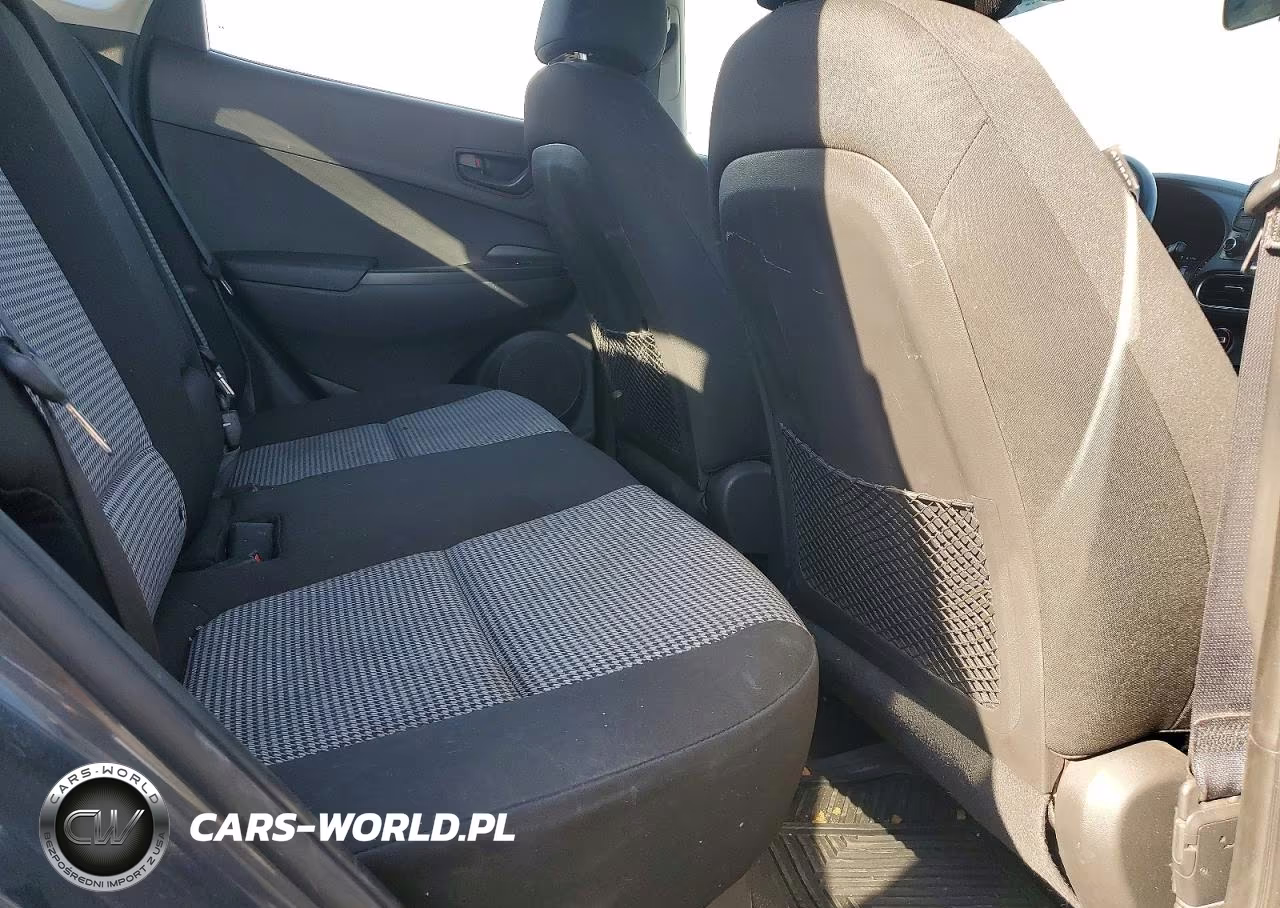 2021 Hyundai Kona Se VIN:KM8K1CAA0MU658877 - 11