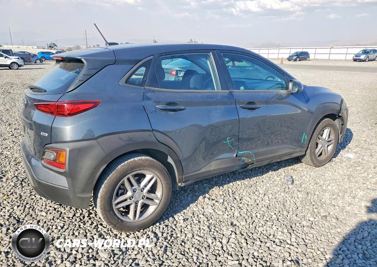 2021 Hyundai Kona Se VIN:KM8K1CAA0MU658877 - 3