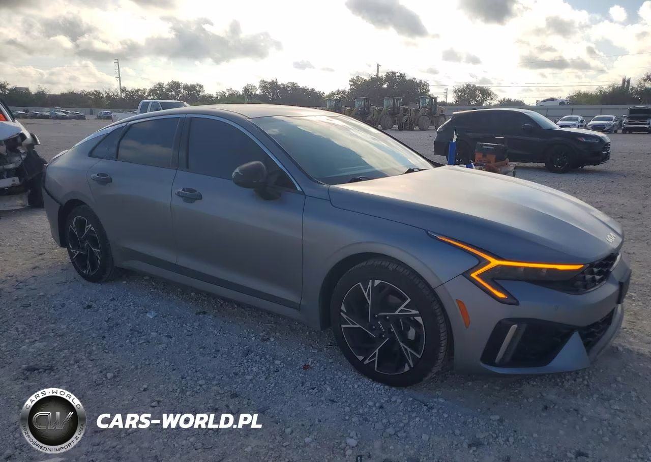 2026 Kia K5 Gt Line VIN:KNAG64J75T5403136 - 4
