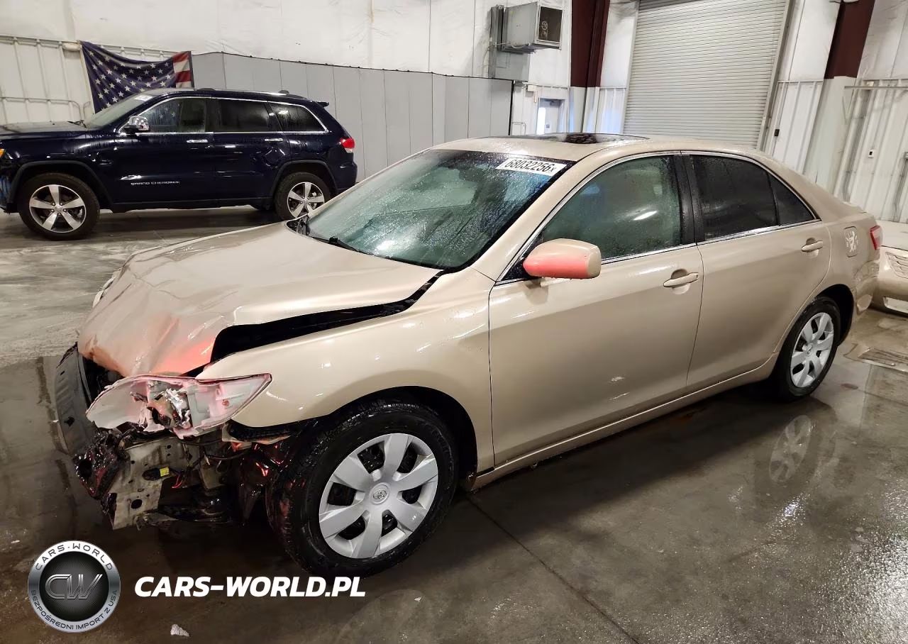 2009 Toyota Camry Le – zdjęcie 1 z 13