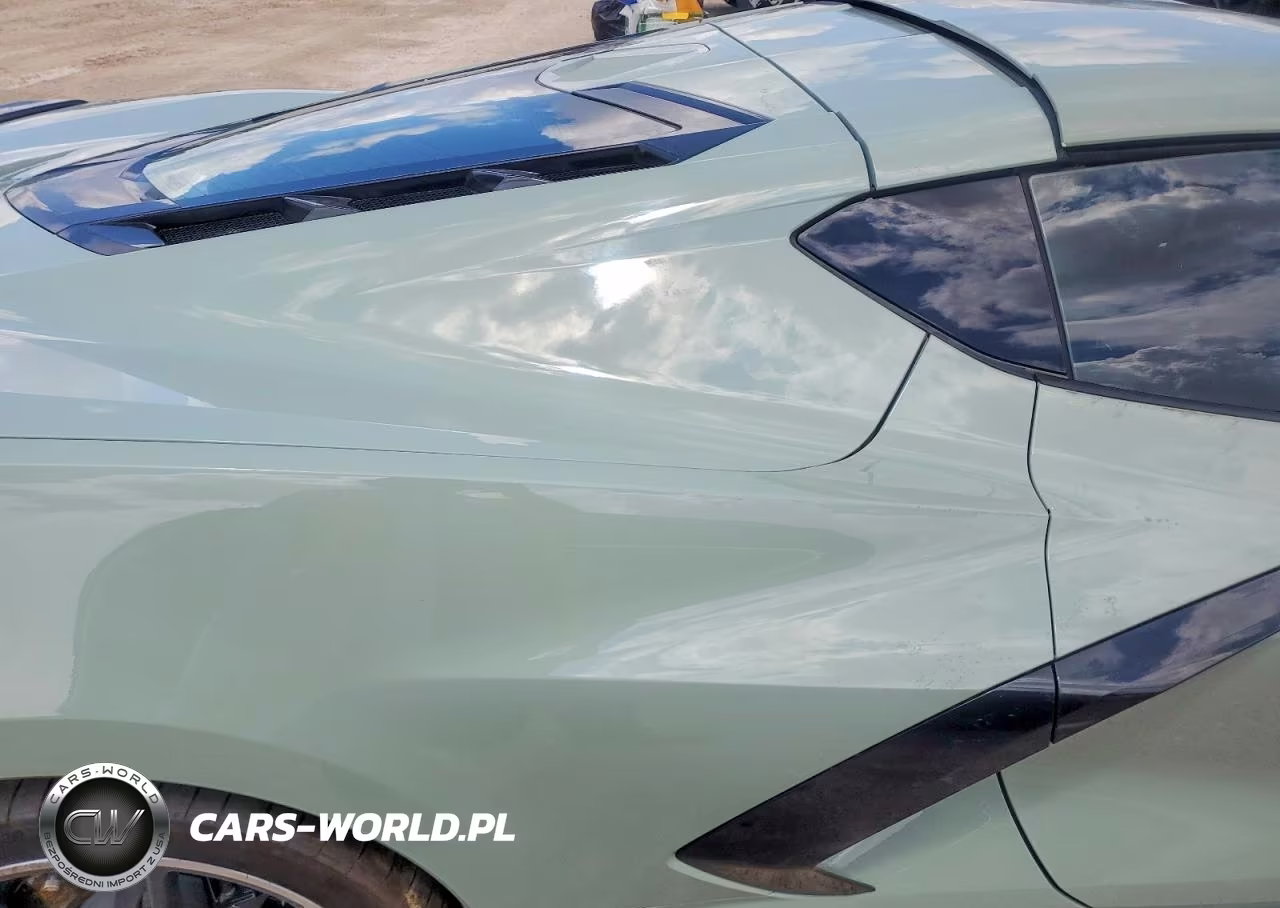 2024 Chevrolet Corvette Stingray 2Lt VIN:1G1YB2D47R5125169 - 10