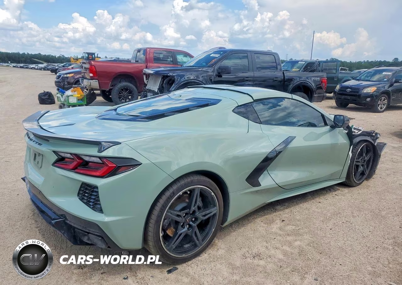 2024 Chevrolet Corvette Stingray 2Lt VIN:1G1YB2D47R5125169 - 3