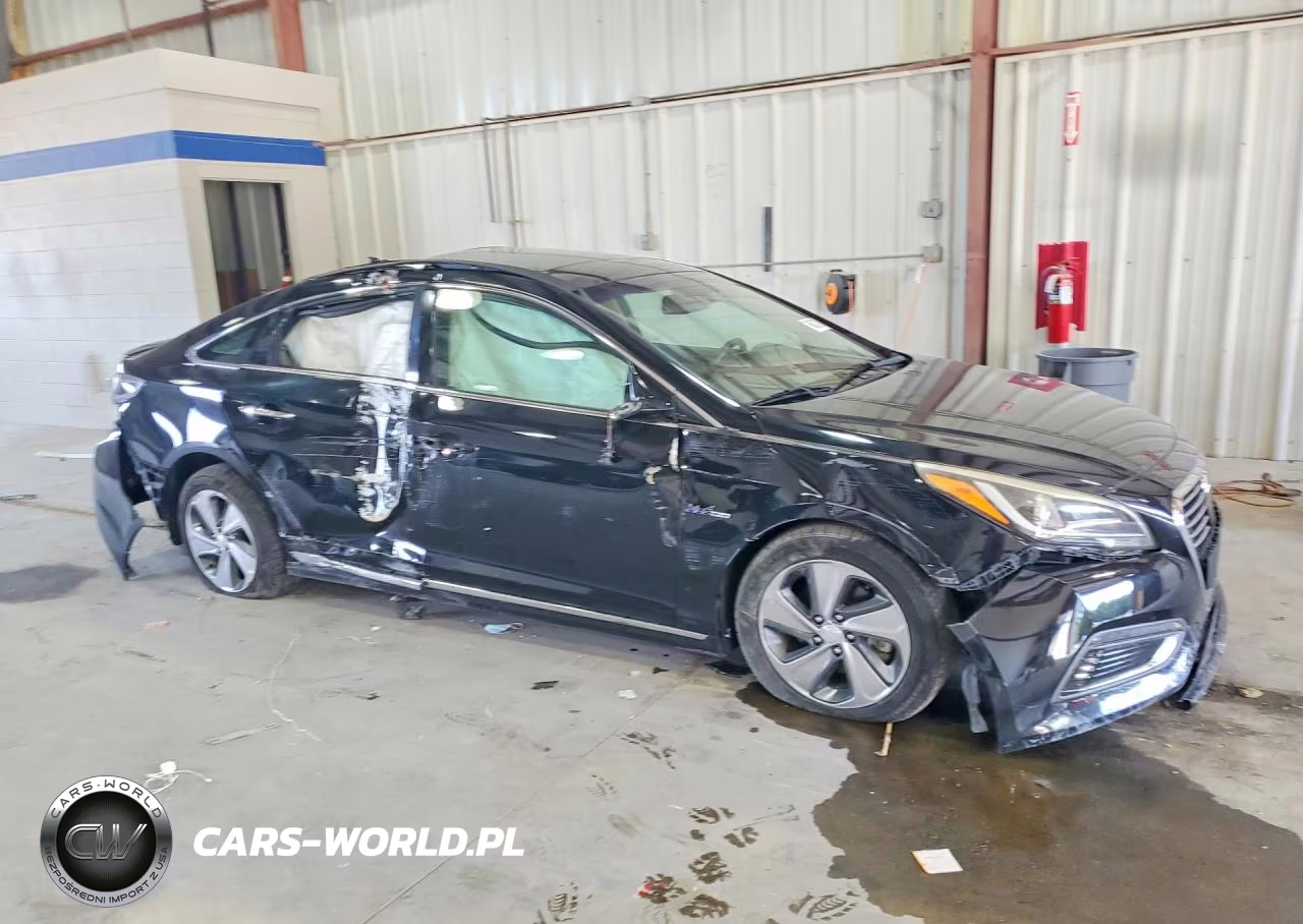 2017 Hyundai Sonata Hybrid Limited VIN:KMHE34L13HA045086 - 4