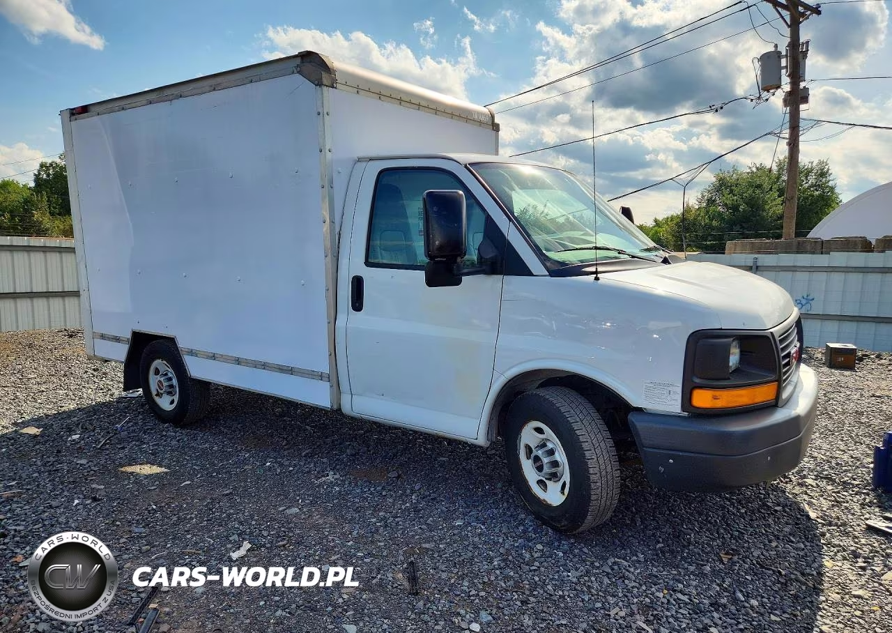 2012 GMC Savana Cutaway G3500 VIN:1GDY72BA6C1902050 - 4