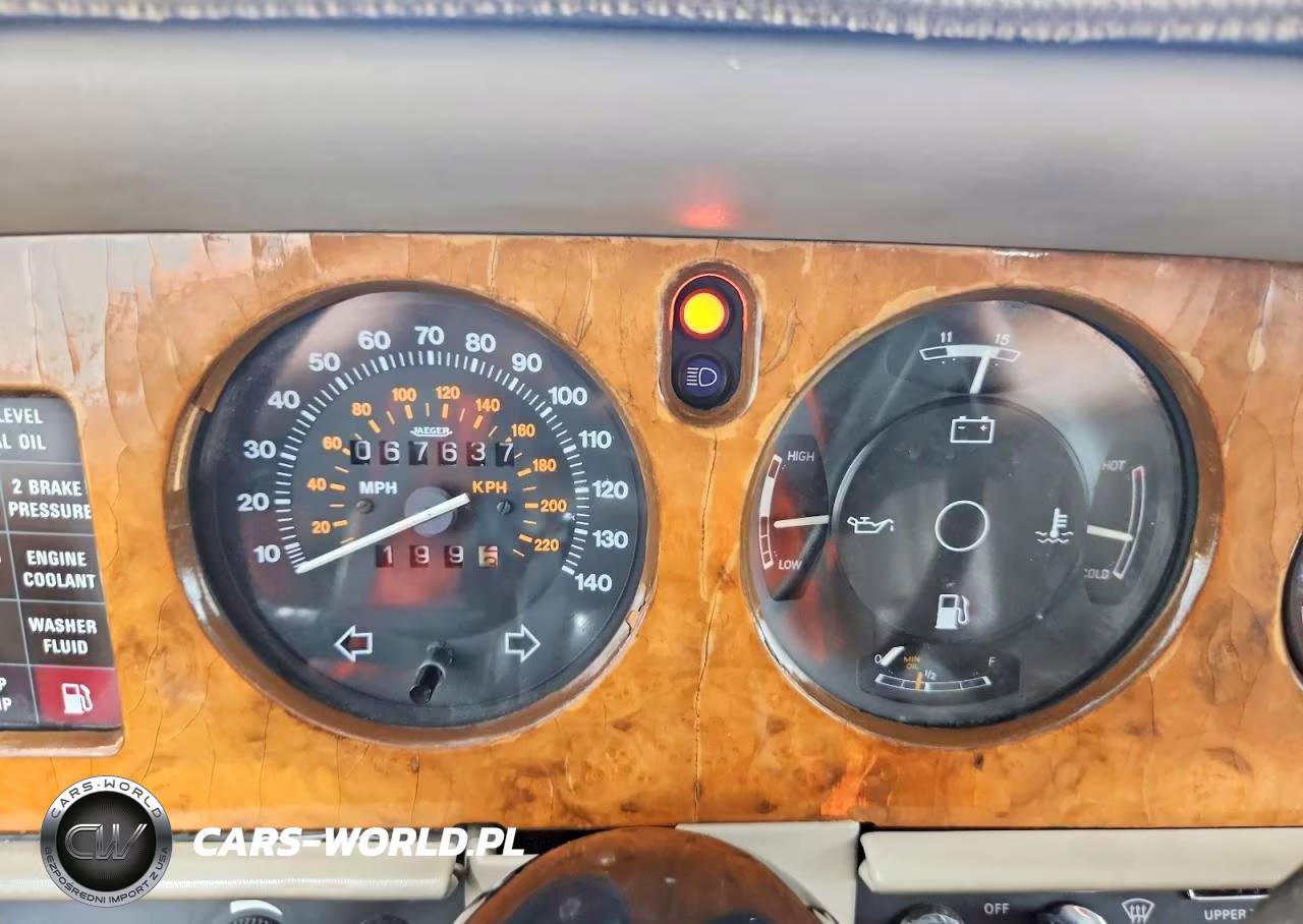 1985 Bentley Mulsanne VIN:SCBZS42A4FCX13413 - 9