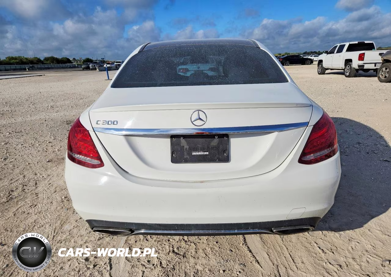 2015 Mercedes-Benz C 300 VIN:55SWF4JB3FU060928 - 6