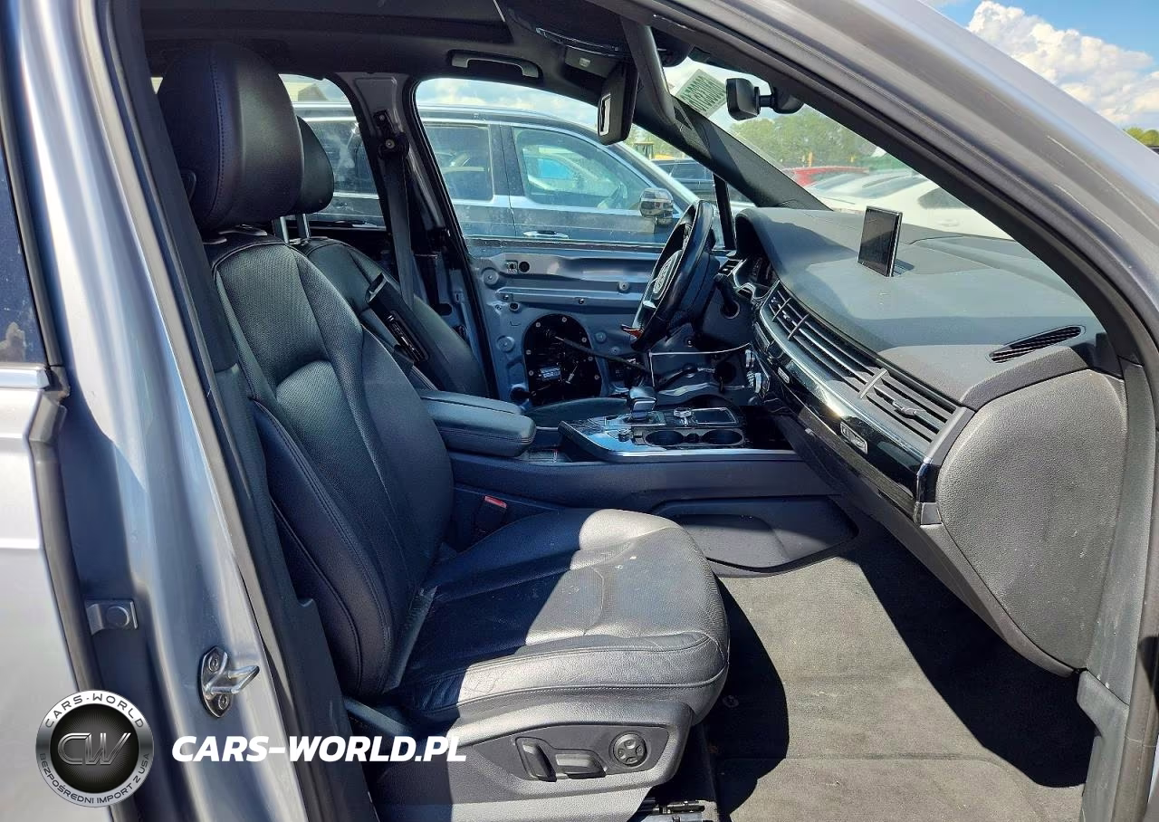 2018 Audi Q7 Prestige VIN:WA1VAAF70JD022825 - 7