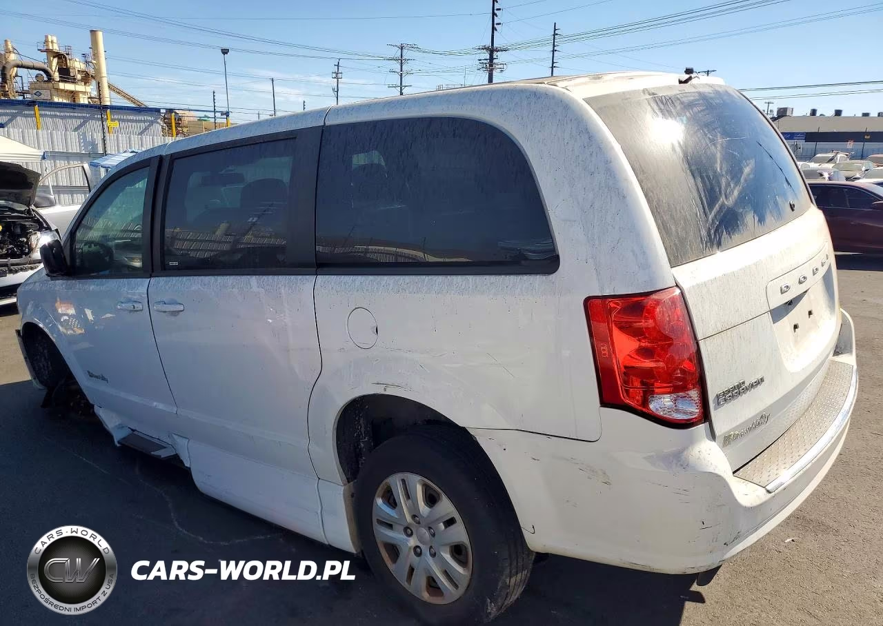 2018 Dodge Grand Caravan Se VIN:2C4RDGBG5JR347474 - 2