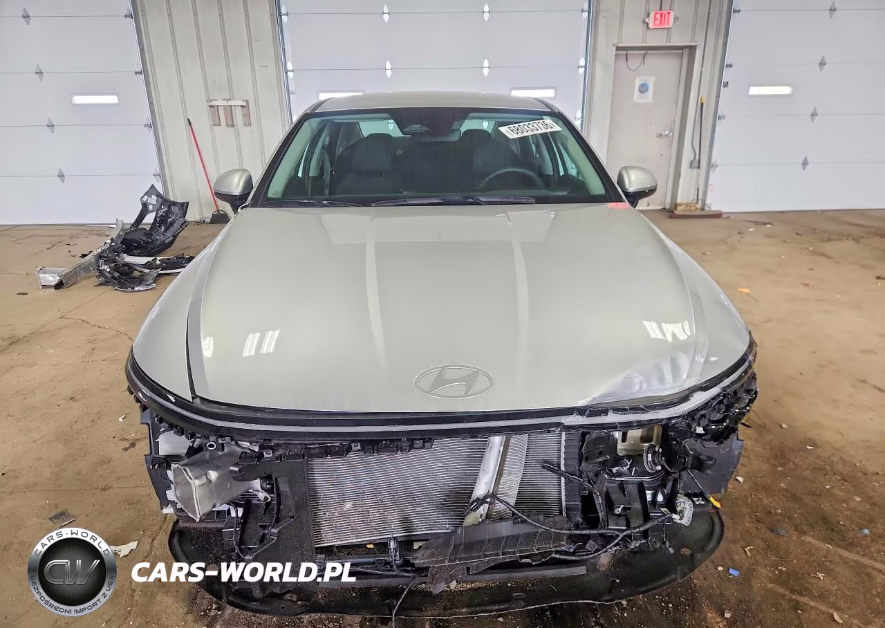 2026 Hyundai Sonata Sel Sport VIN:KMHL64JA6TA526122 - 5