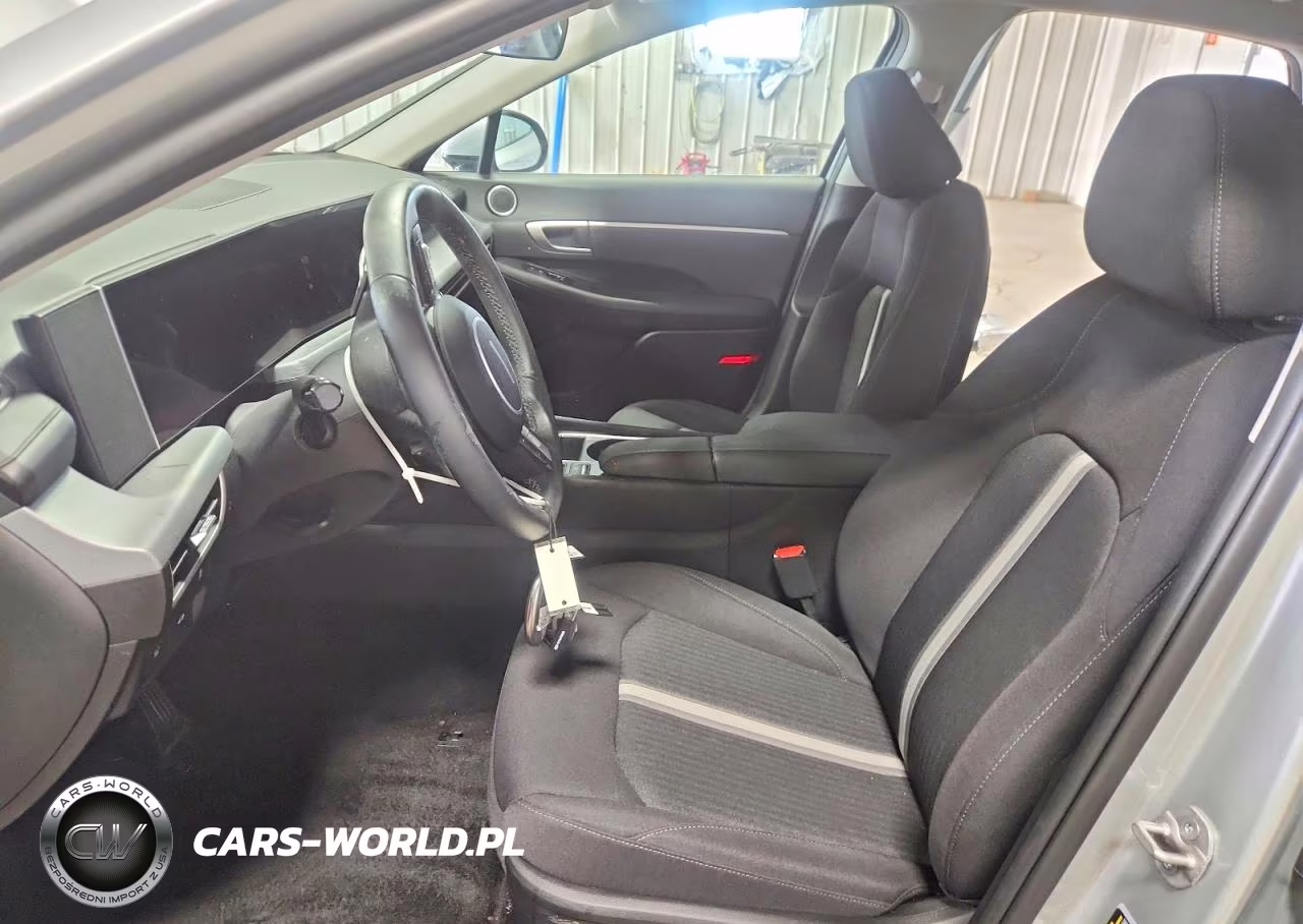 2026 Hyundai Sonata Sel Sport VIN:KMHL64JA6TA526122 - 7
