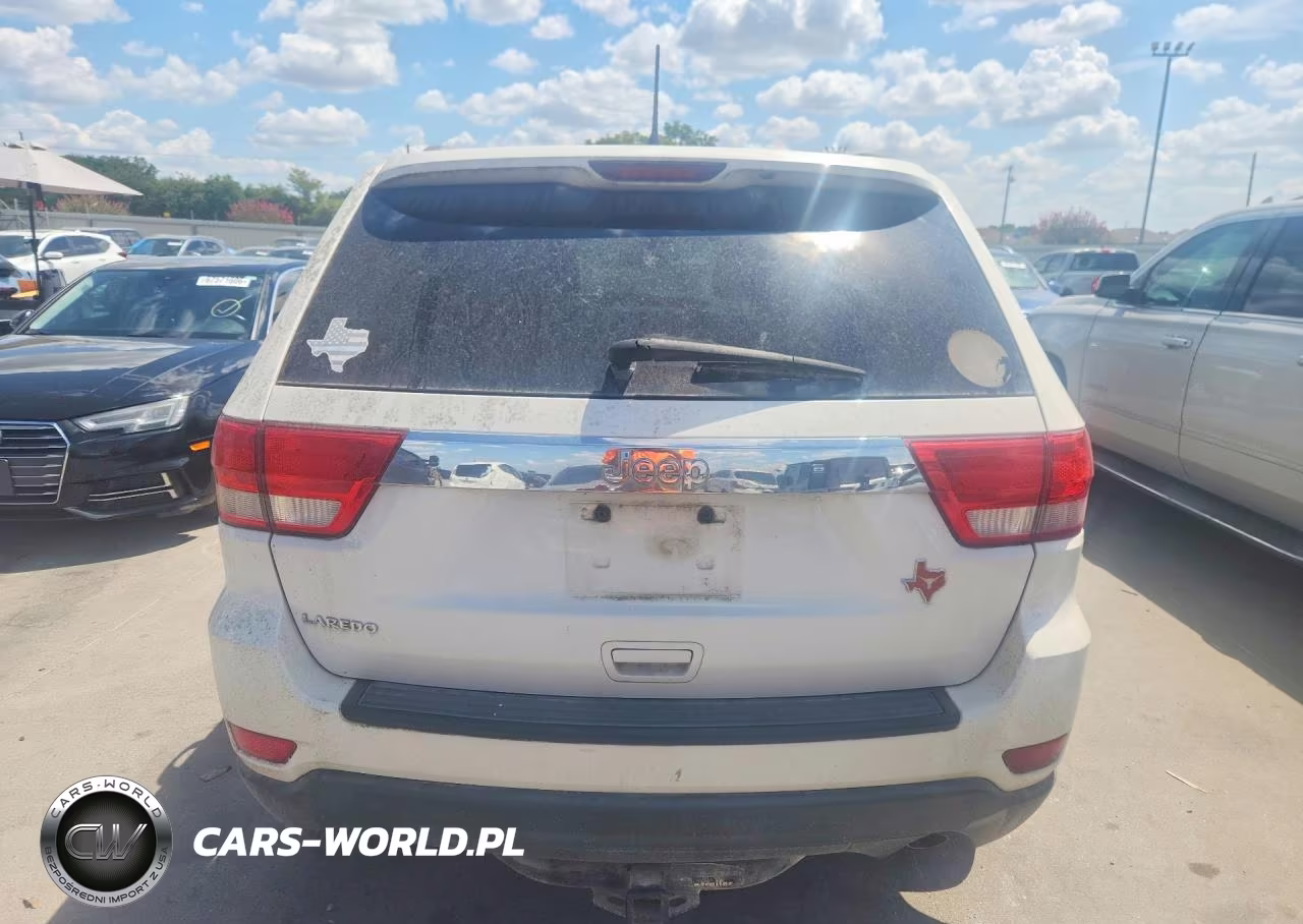 2011 Jeep Grand Cherokee Laredo VIN:1J4RS4GG5BC710003 - 6