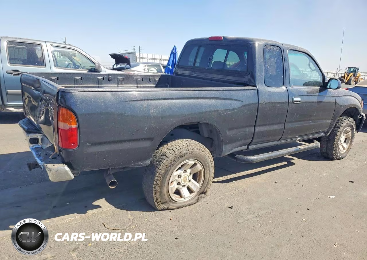 2000 Toyota Tacoma Xtracab Prerunner VIN:5TESN92N2YZ711556 - 3