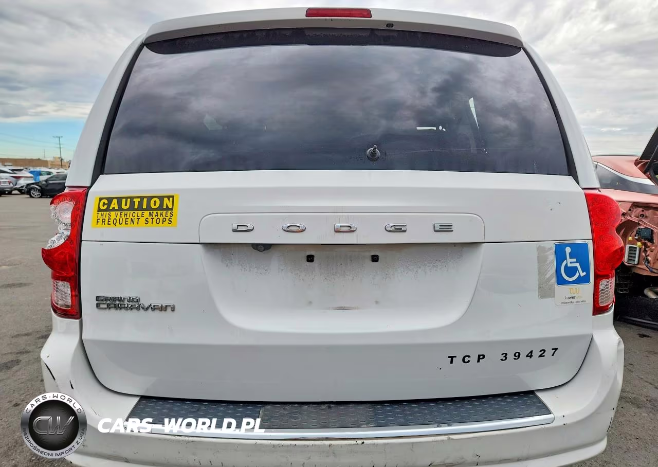 2020 Dodge Grand Caravan Gt VIN:2C4RDGBG9JR347476 - 6