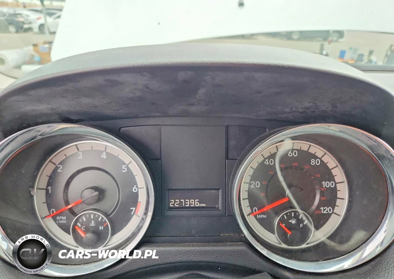2020 Dodge Grand Caravan Gt VIN:2C4RDGBG9JR347476 - 9
