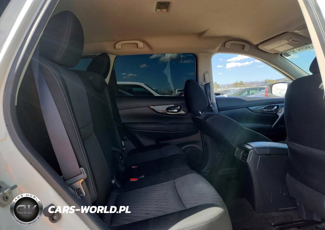 2017 Nissan Rogue S VIN:KNMAT2MT3HP515721 - 11