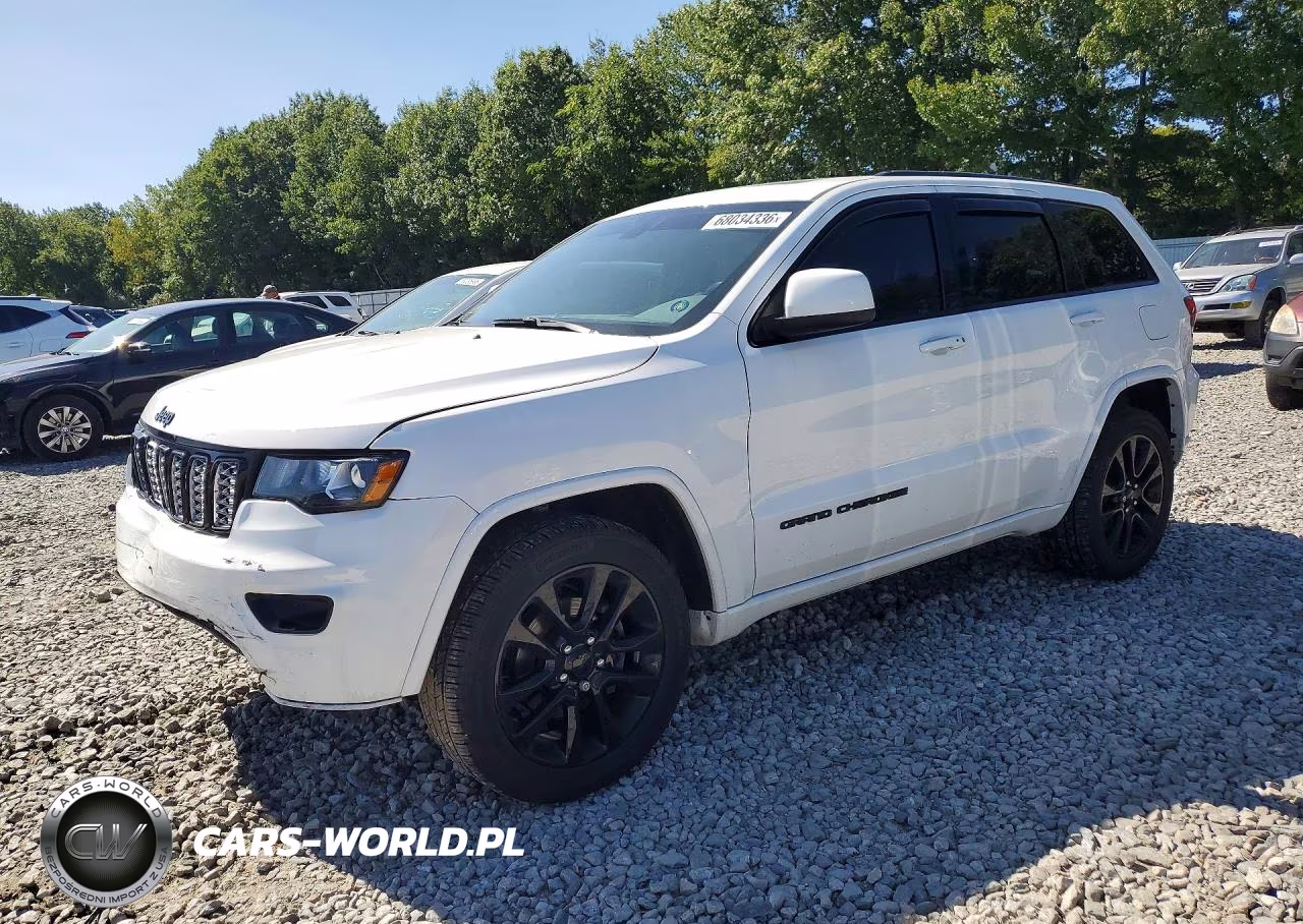 2019 Jeep Grand Cherokee Laredo VIN:1C4RJFAG5KC786298 - 1
