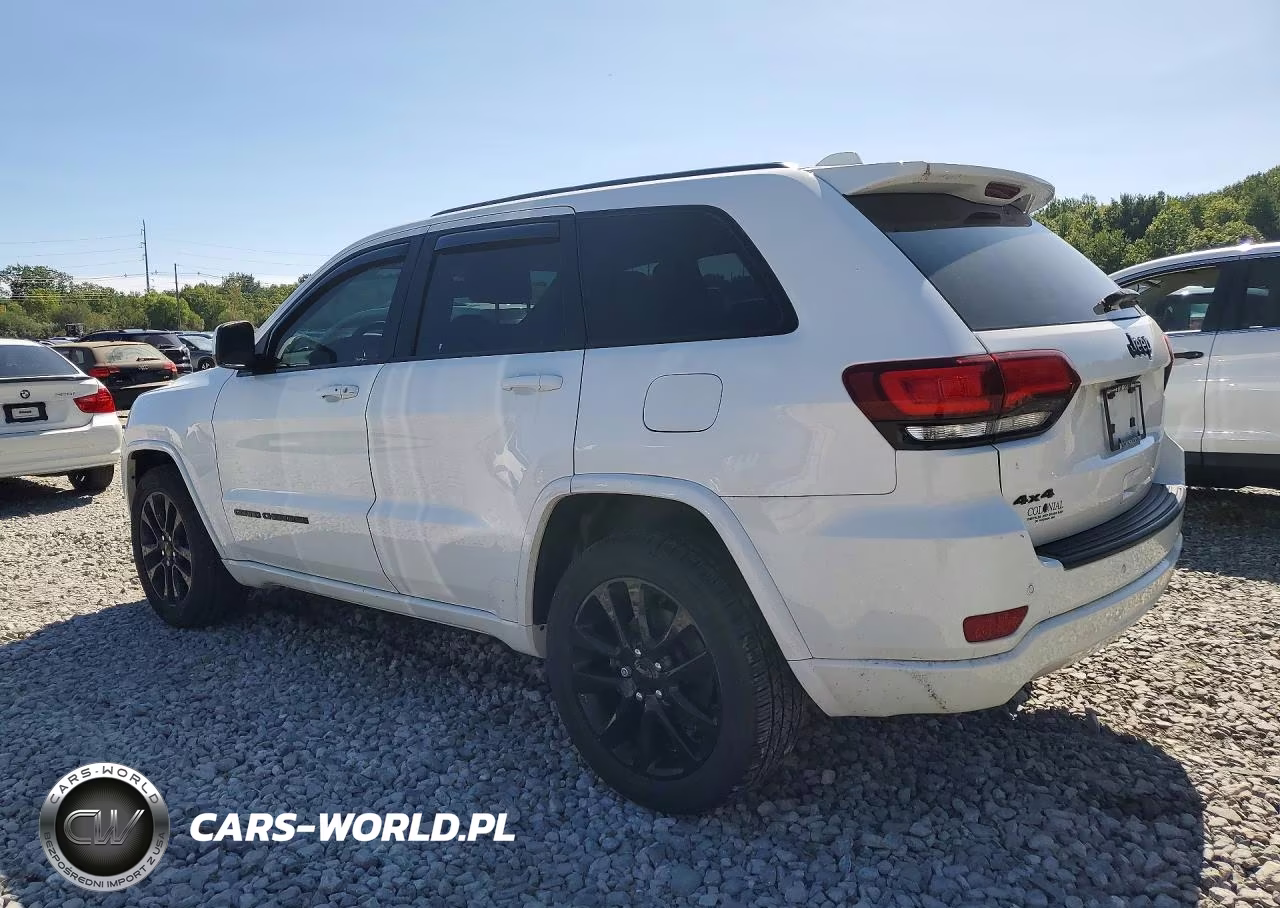 2019 Jeep Grand Cherokee Laredo VIN:1C4RJFAG5KC786298 - 2