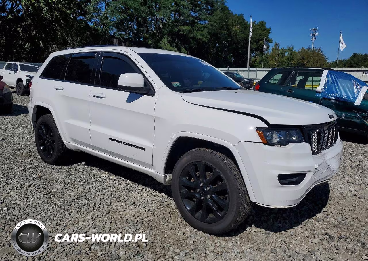 2019 Jeep Grand Cherokee Laredo VIN:1C4RJFAG5KC786298 - 4