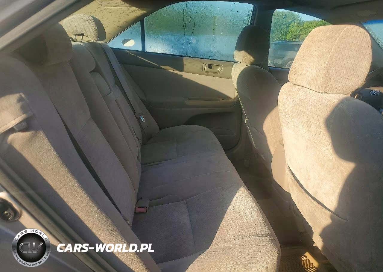 2002 Toyota Camry Le V6 VIN:4T1BF32K72U506357 - 10