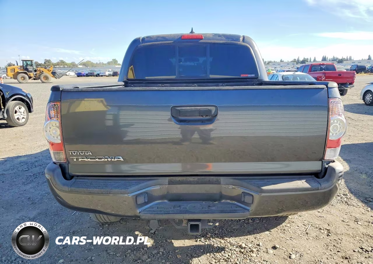 2015 Toyota Tacoma Double Cab Prerunner VIN:3TMJU4GN9FM174530 - 6