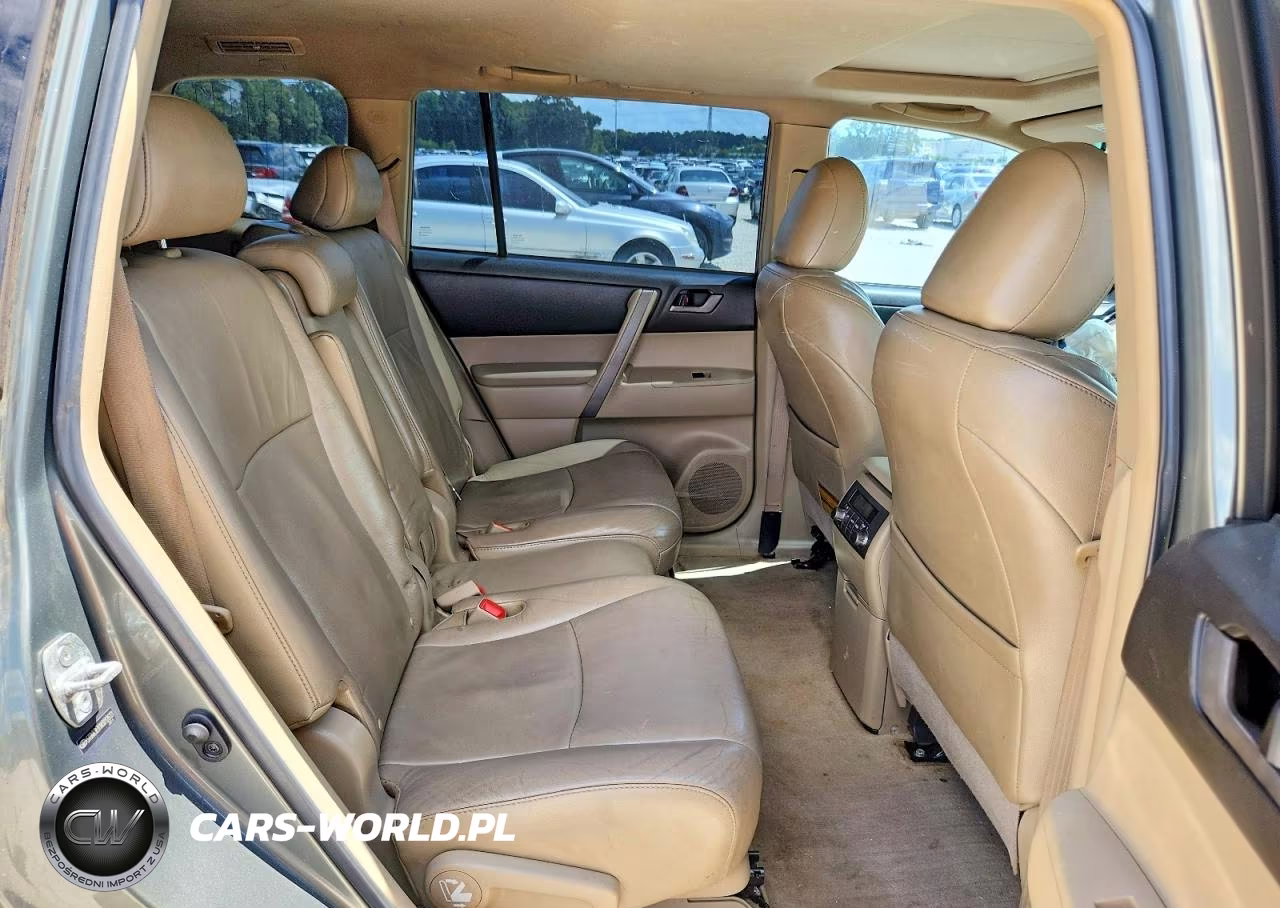 2010 Toyota Highlander Se VIN:5TDKK3EH1AS012613 - 11
