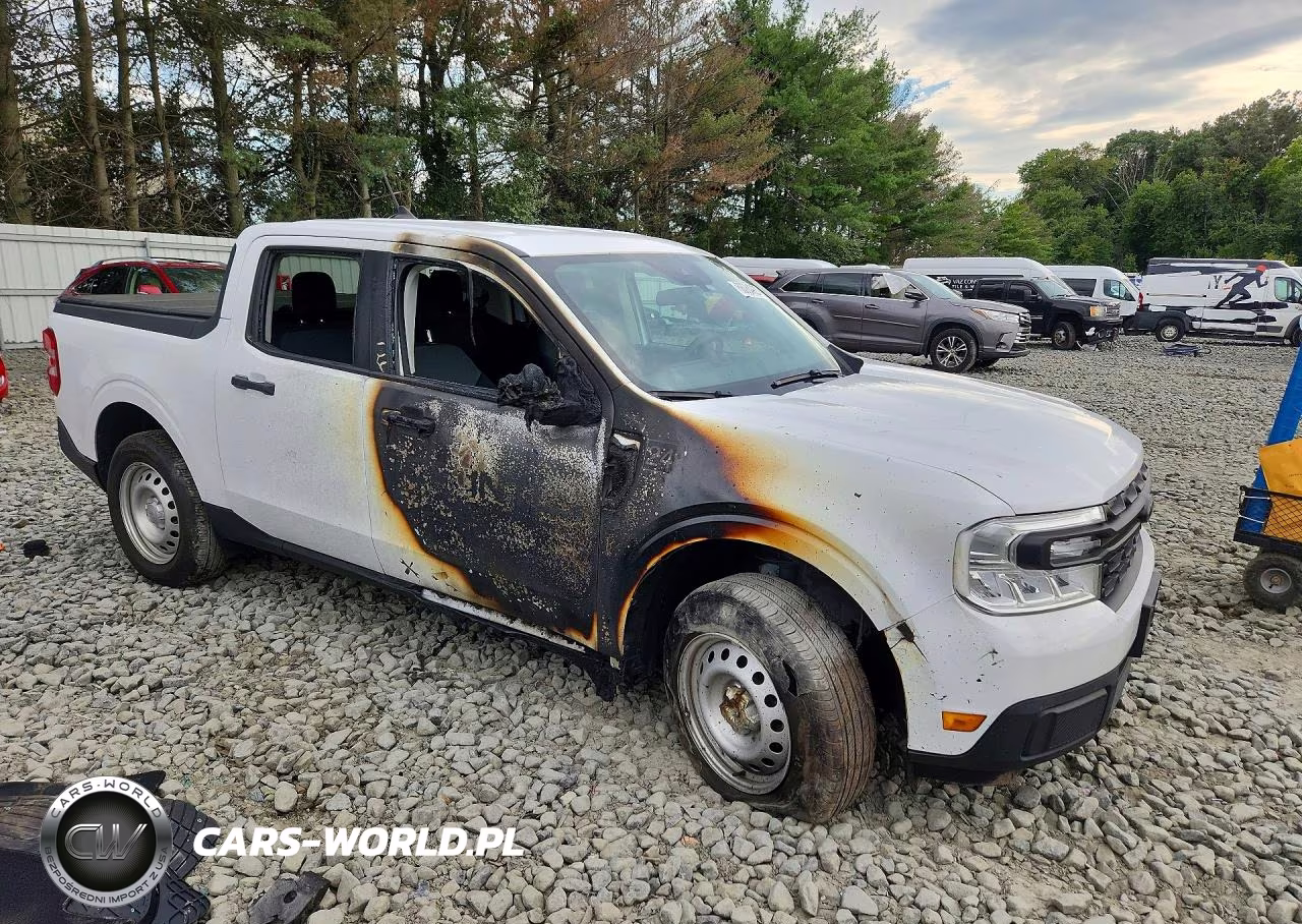 2023 Ford Maverick Xl VIN:3FTTW8E38PRA36705 - 4