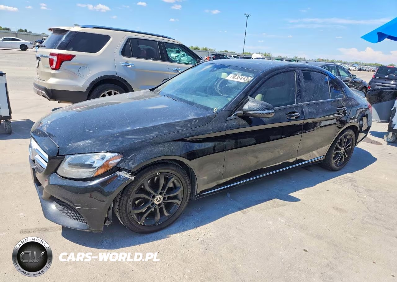 2018 Mercedes-Benz C 300