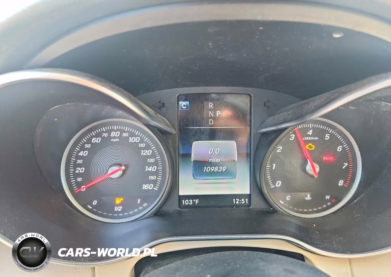2018 Mercedes-Benz C 300 VIN:55SWF4JB6JU253454 - 9