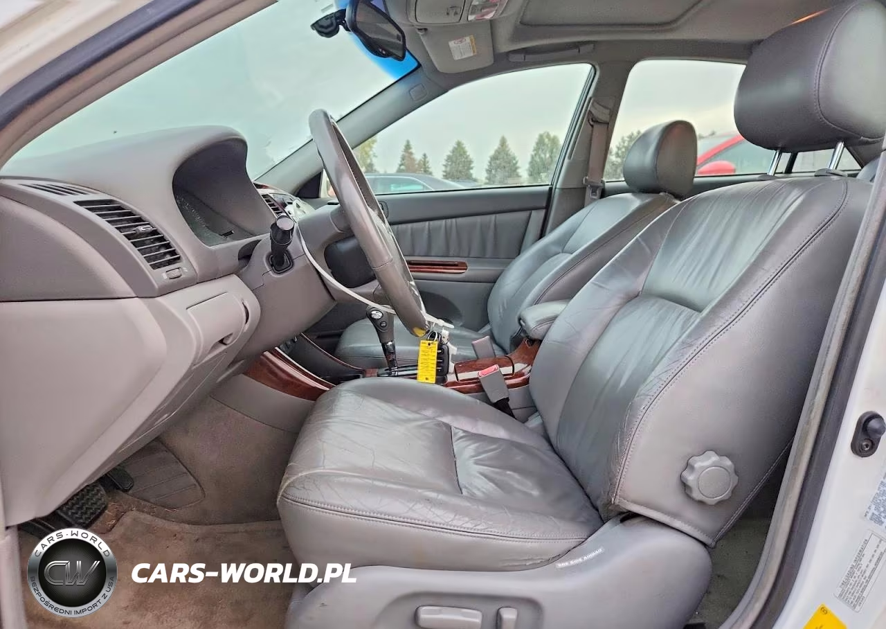 2003 Toyota Camry Xle VIN:4T1BE30KX3U256202 - 7