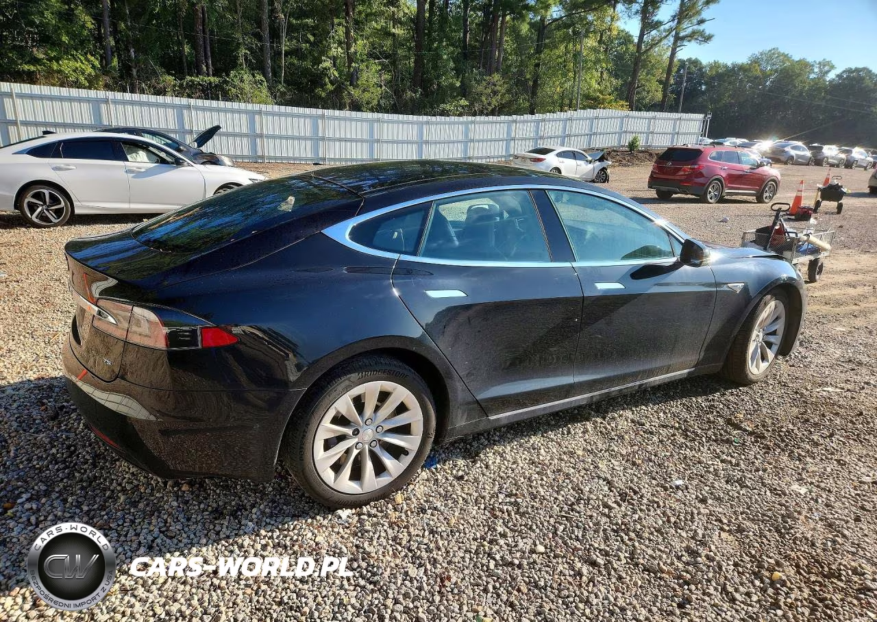 2016 Tesla Model S VIN:5YJSA1E11GF154919 - 3